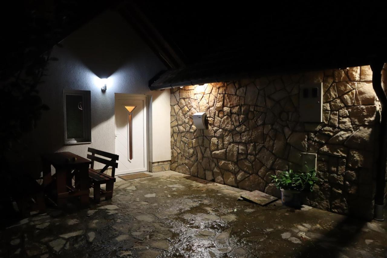 קונייץ' Cozy House Next To River Neretva In Nature מראה חיצוני תמונה